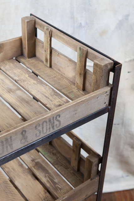 horace bar stool detail